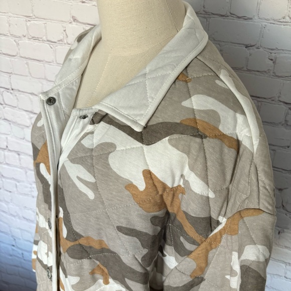 KENSIE Quilted Beige Camo Chore Jacket--XL - Picture 4 of 15